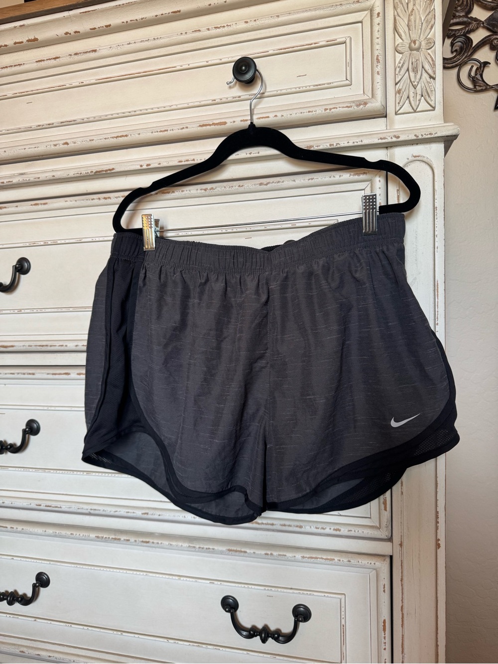 Nike Women's Dark Gray Athletic Running Shorts